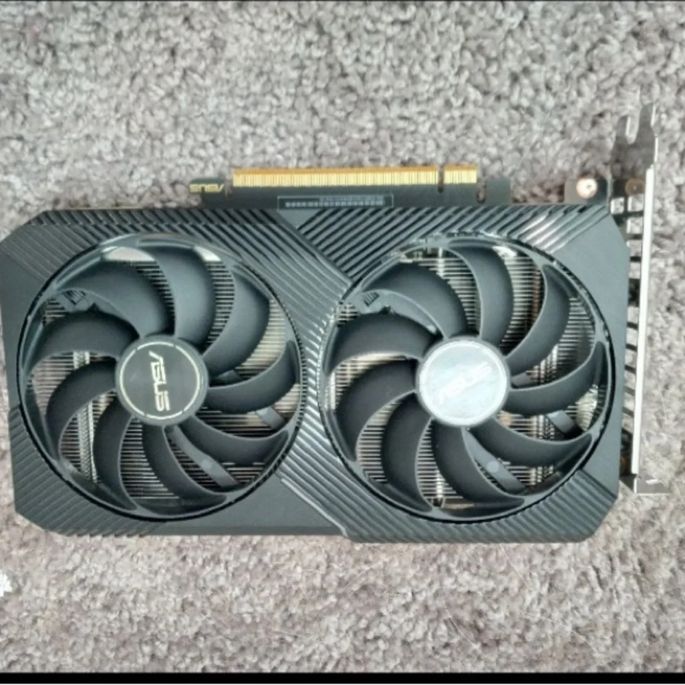 Asus Dual Radeon RX 6500 XT OC Edition